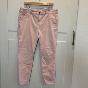 Maurices Womens Size 18 REG Pink Straight Leg‎ Jeans Cotton Spandex Blend